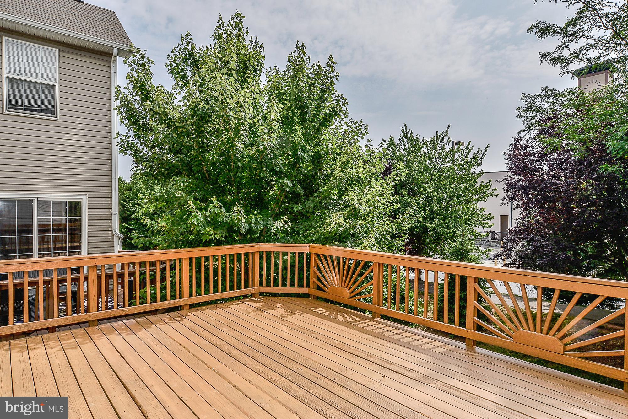 GREAT FALLS CHASE - Residential Lease