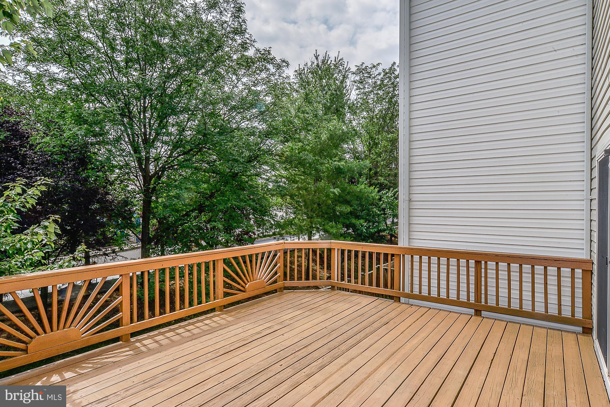 GREAT FALLS CHASE - Residential Lease