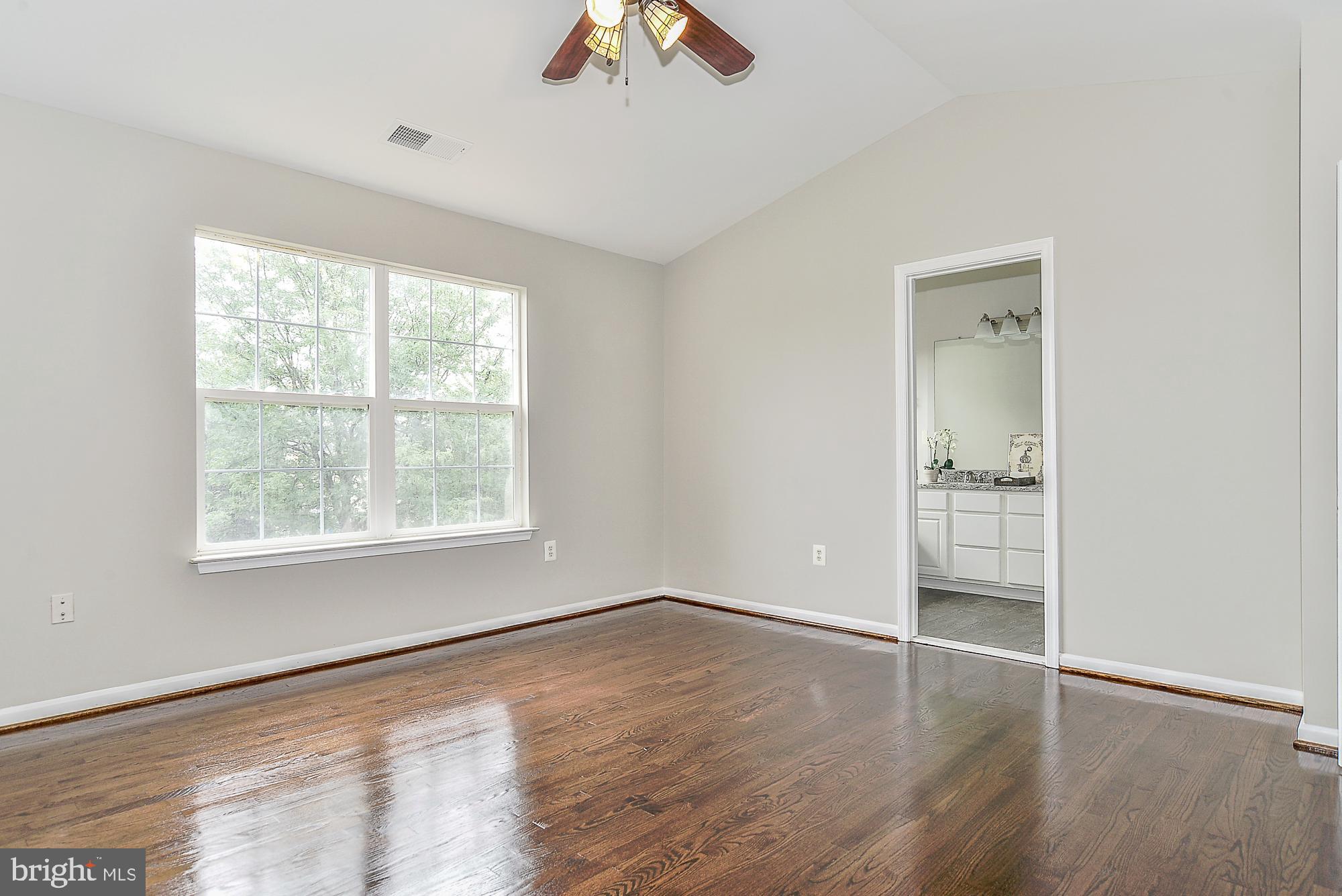 GREAT FALLS CHASE - Residential Lease