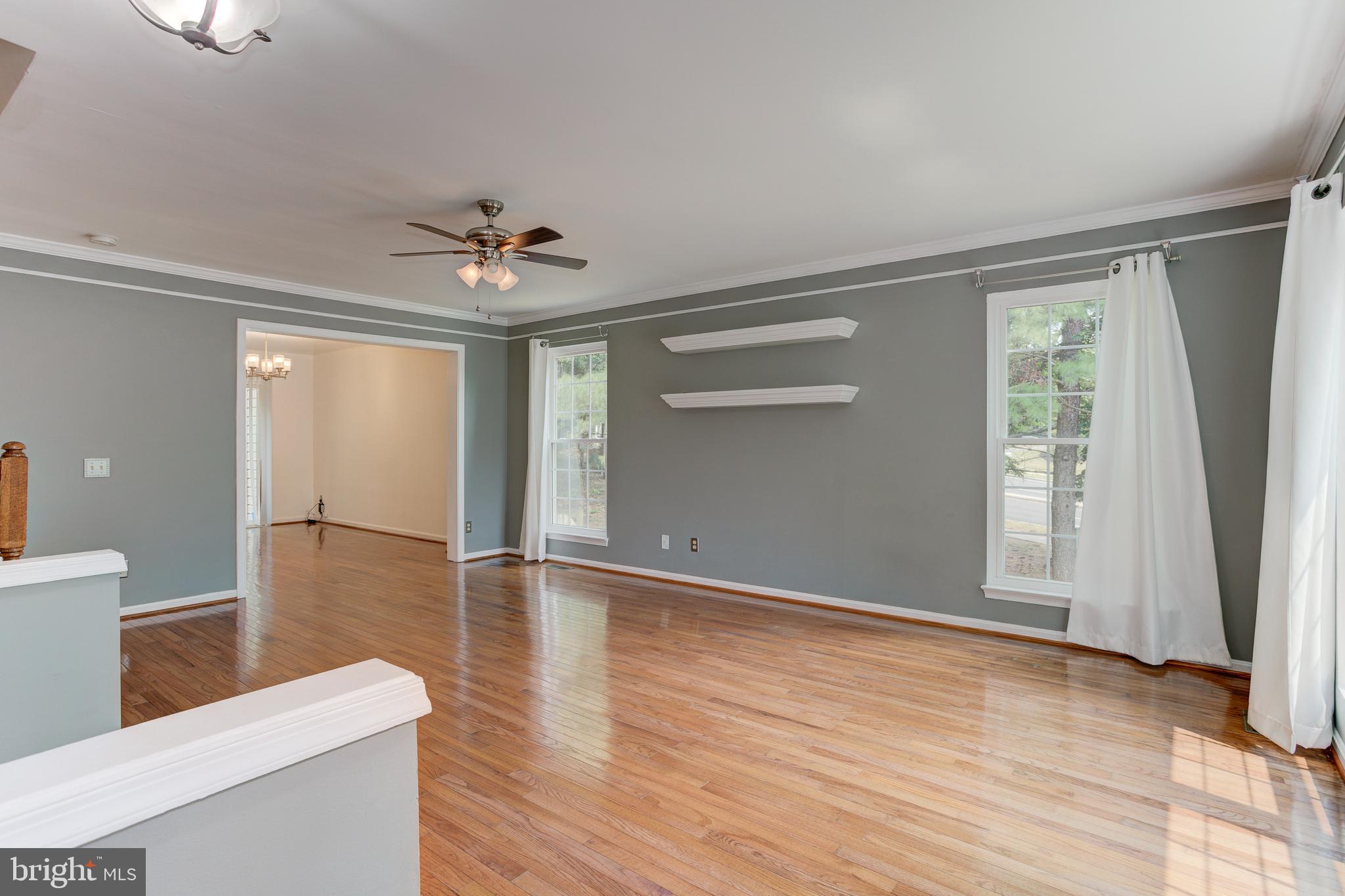 RIVER OAKS - Residential