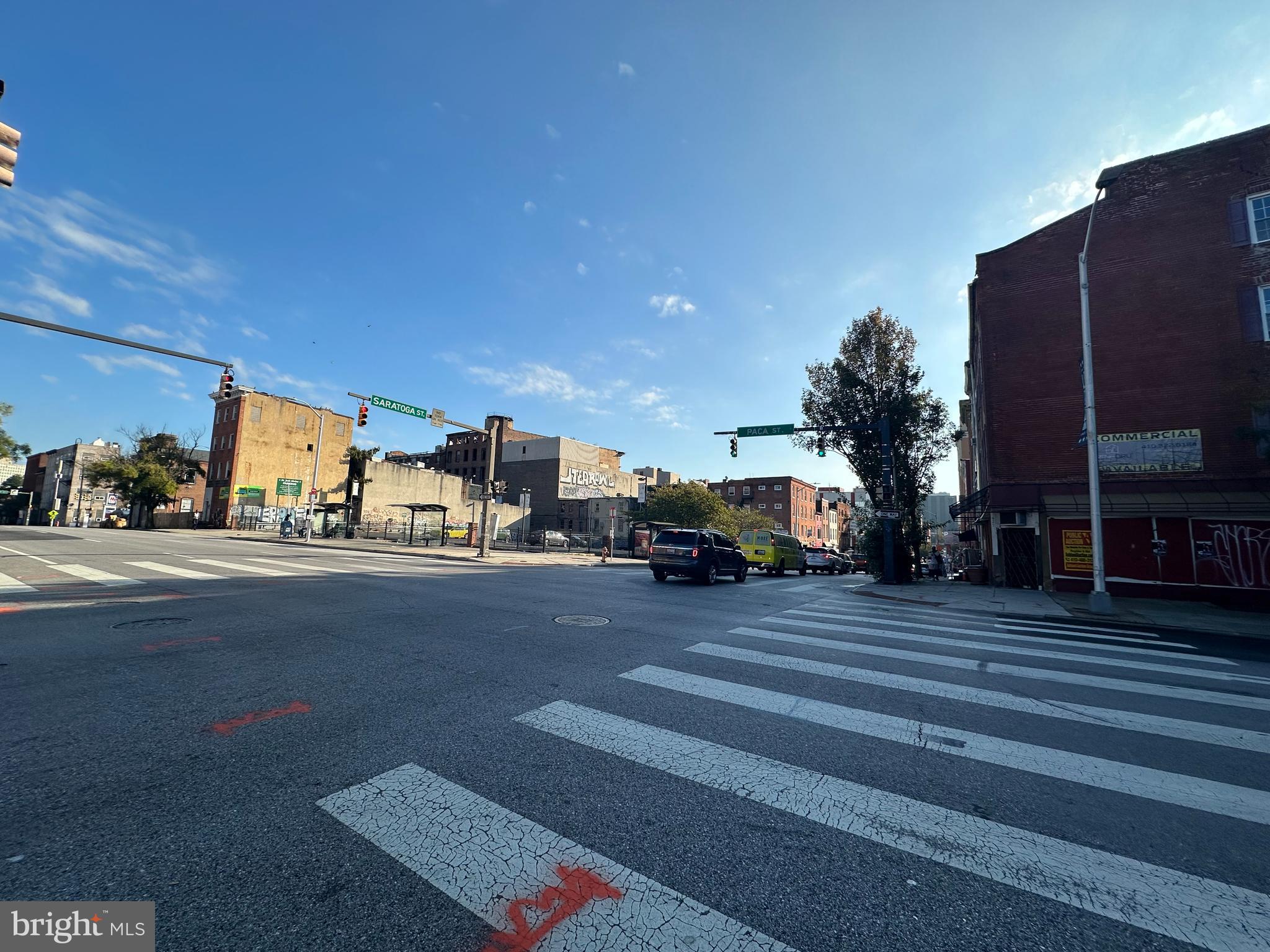 DOWNTOWN - Commercial Sale