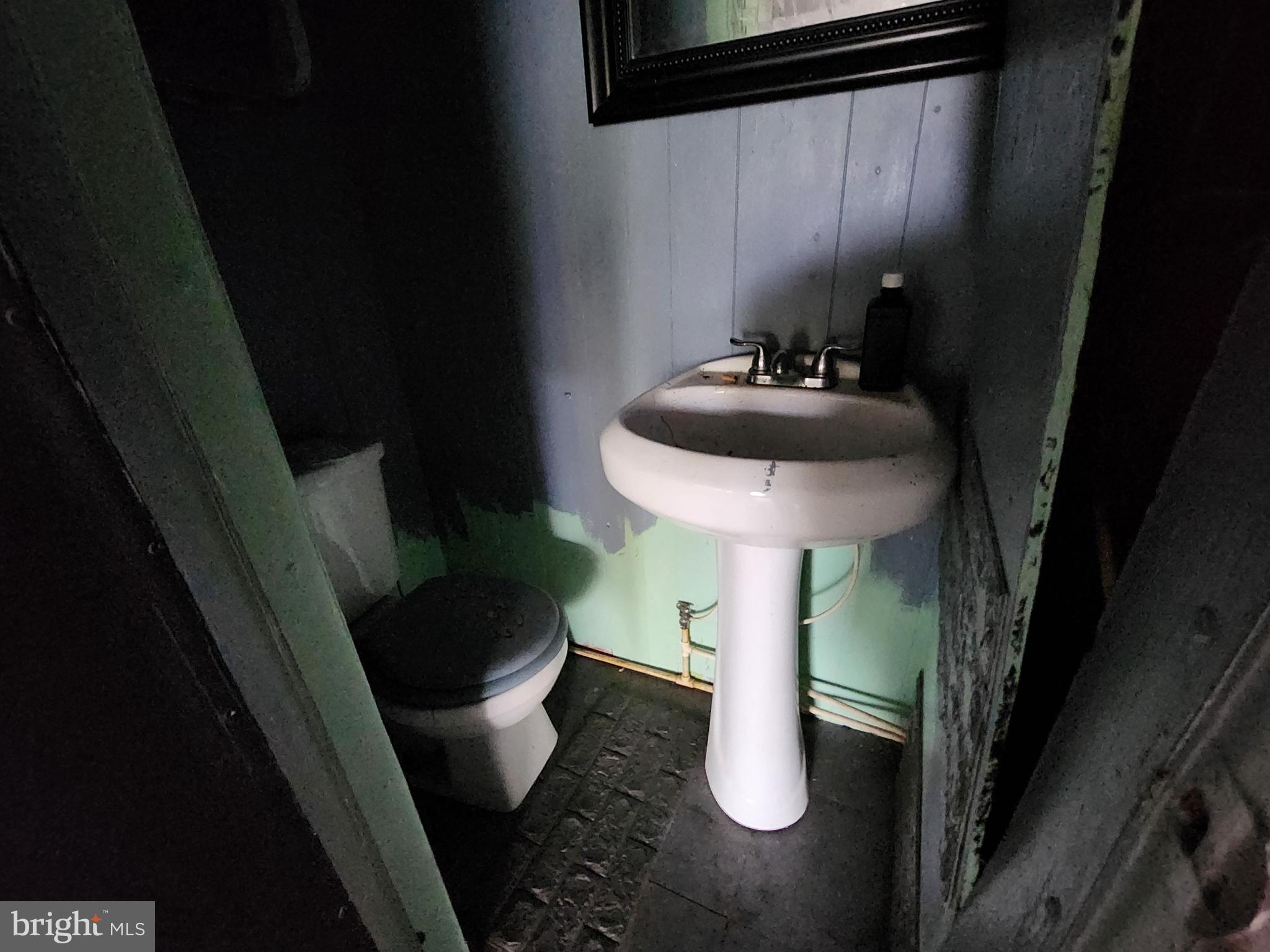 DOWNTOWN - Commercial Sale