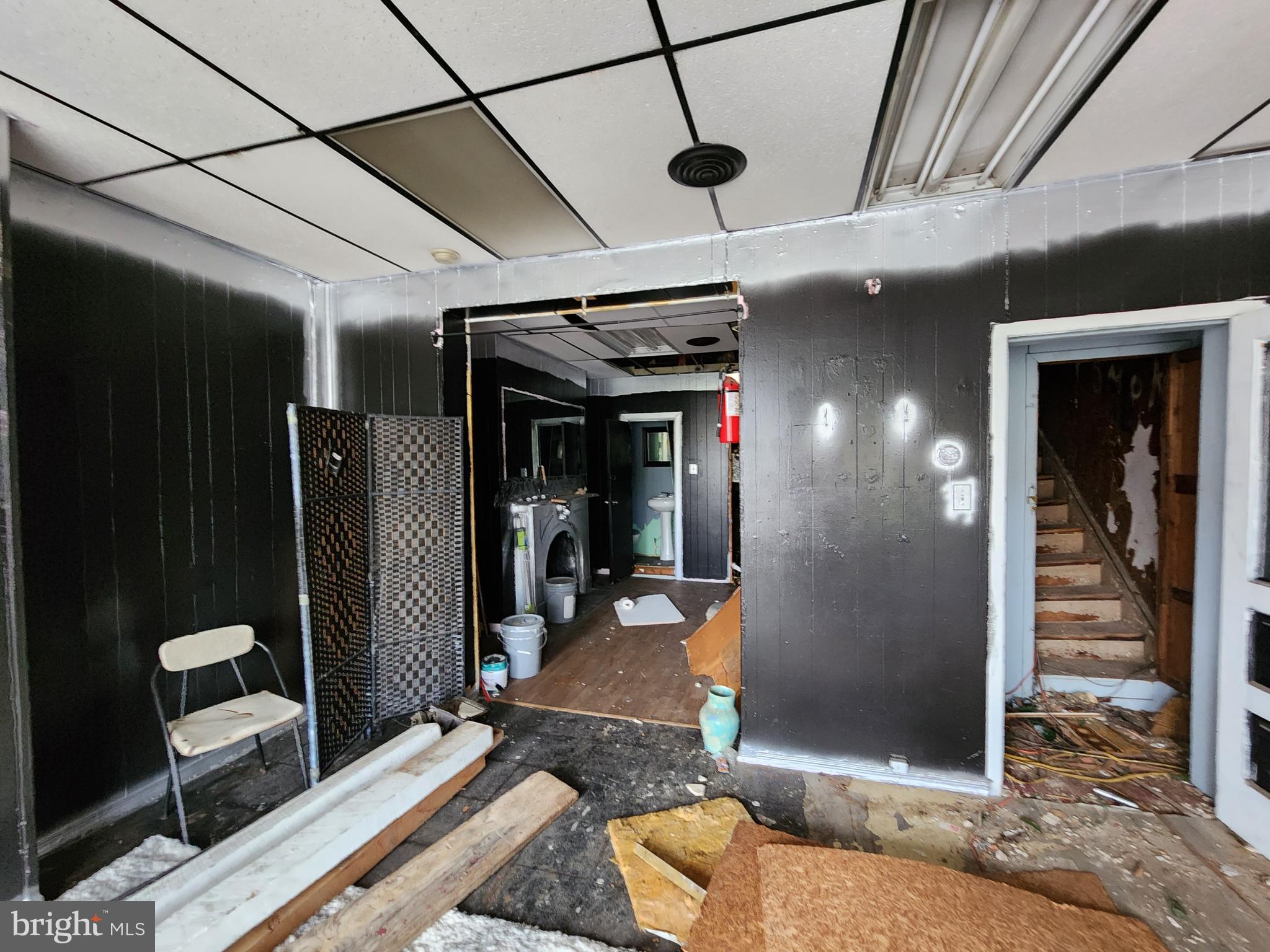 DOWNTOWN - Commercial Sale