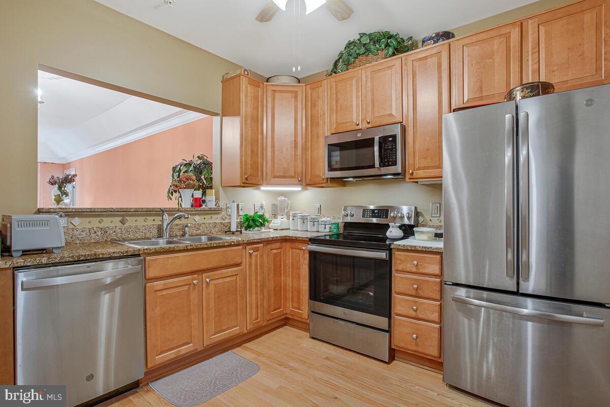 PINEY ORCHARD - Residential