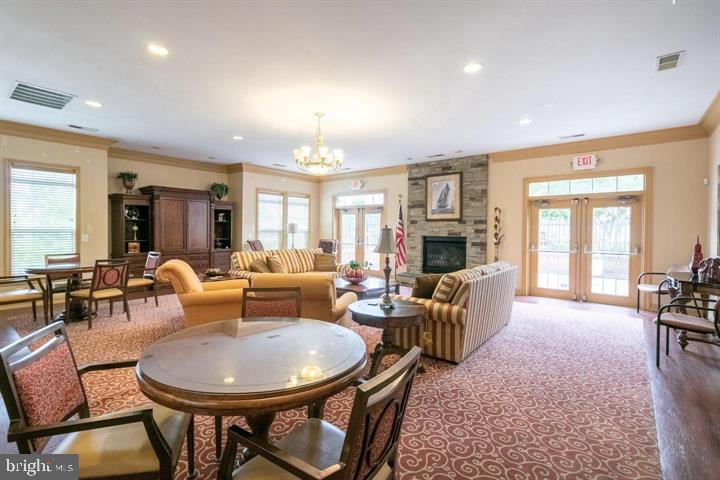 PINEY ORCHARD - Residential