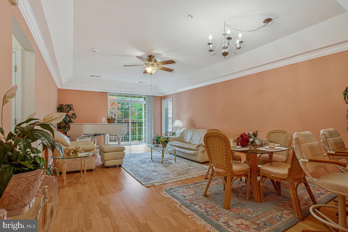 PINEY ORCHARD - Residential