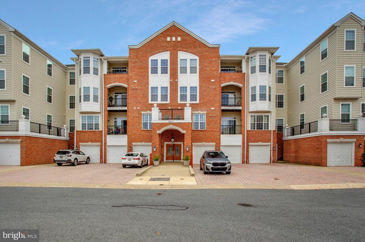 PINEY ORCHARD - Residential