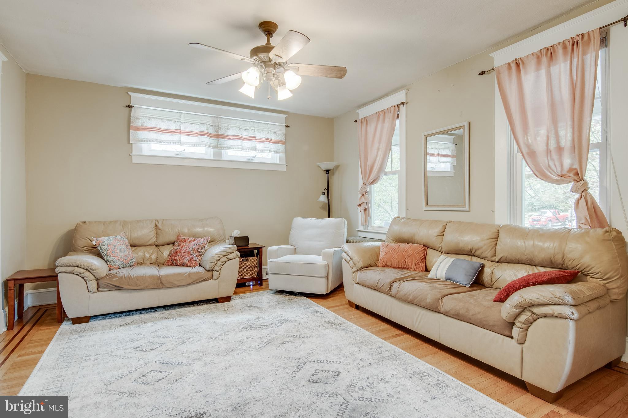 RADNOR WINSTON - Residential