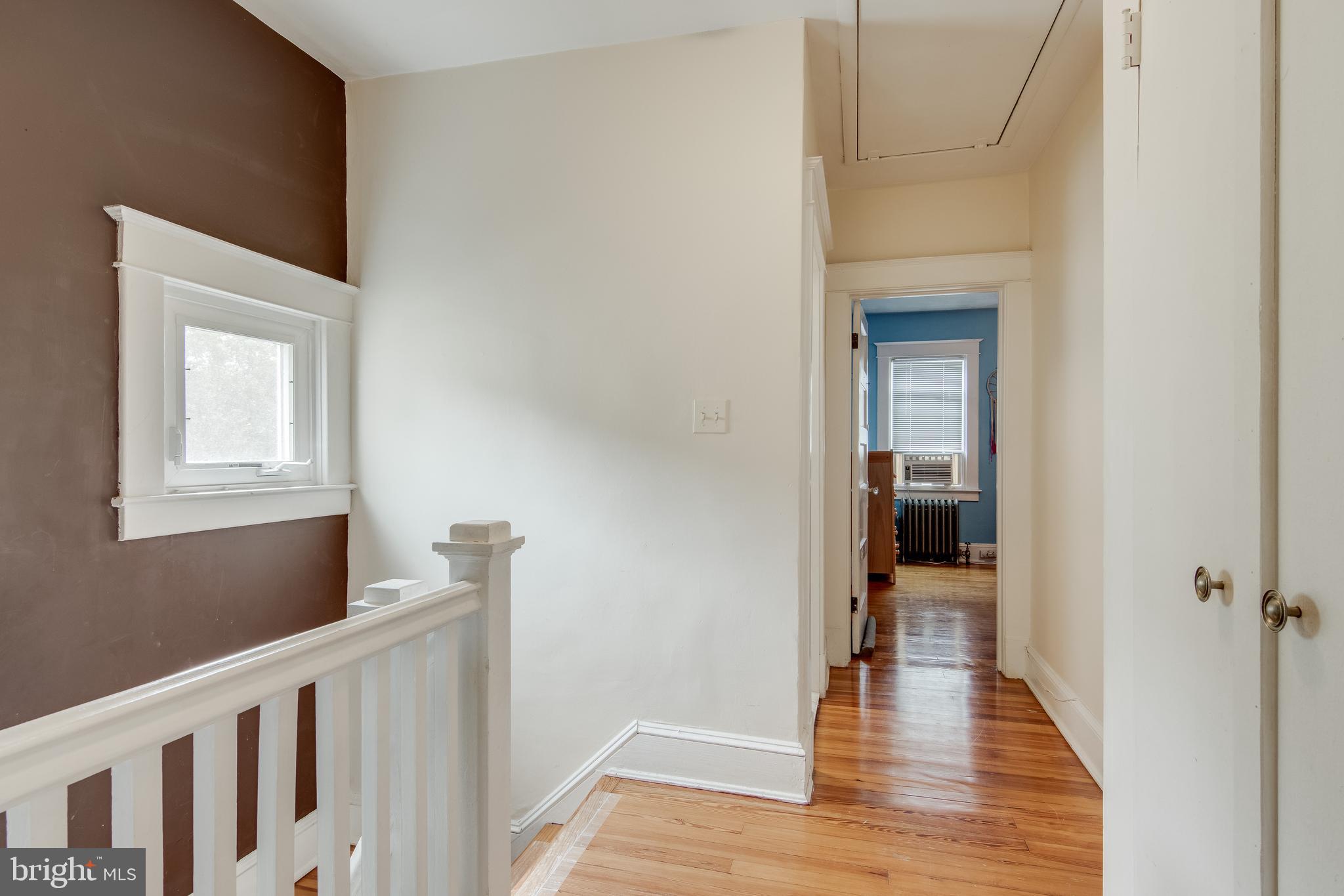 RADNOR WINSTON - Residential