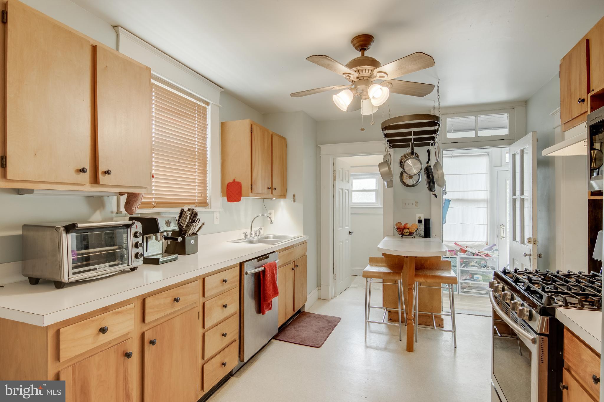 RADNOR WINSTON - Residential