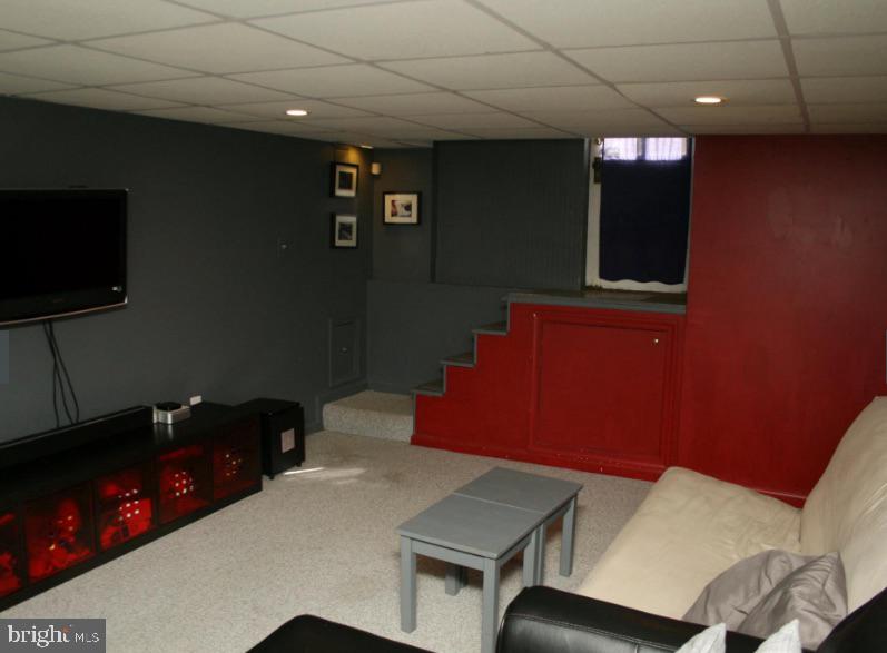 RADNOR WINSTON - Residential