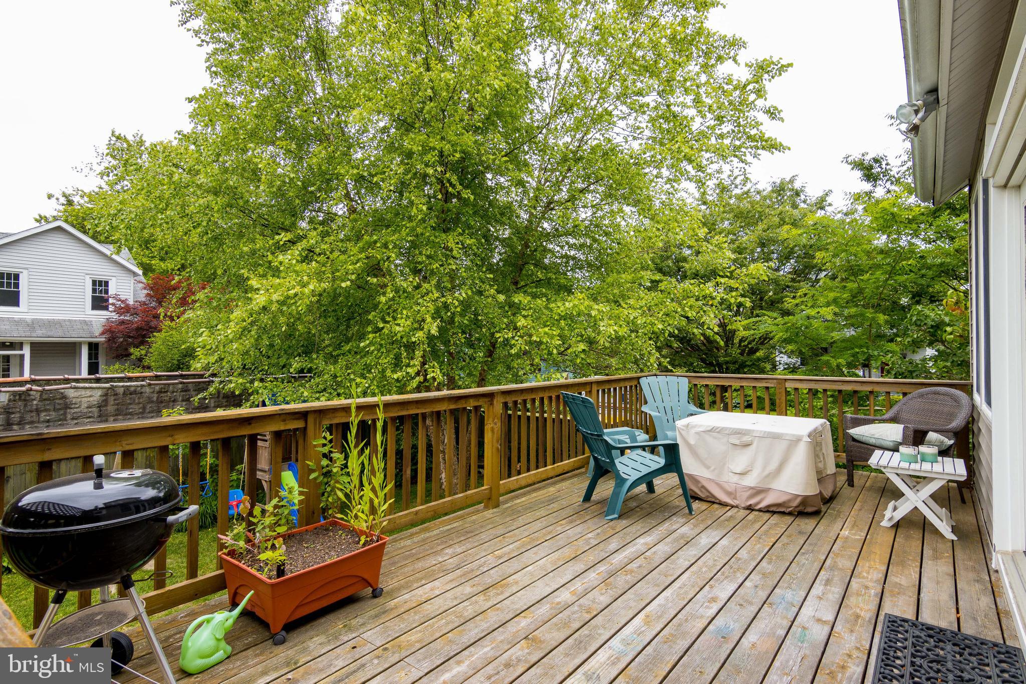 RADNOR WINSTON - Residential