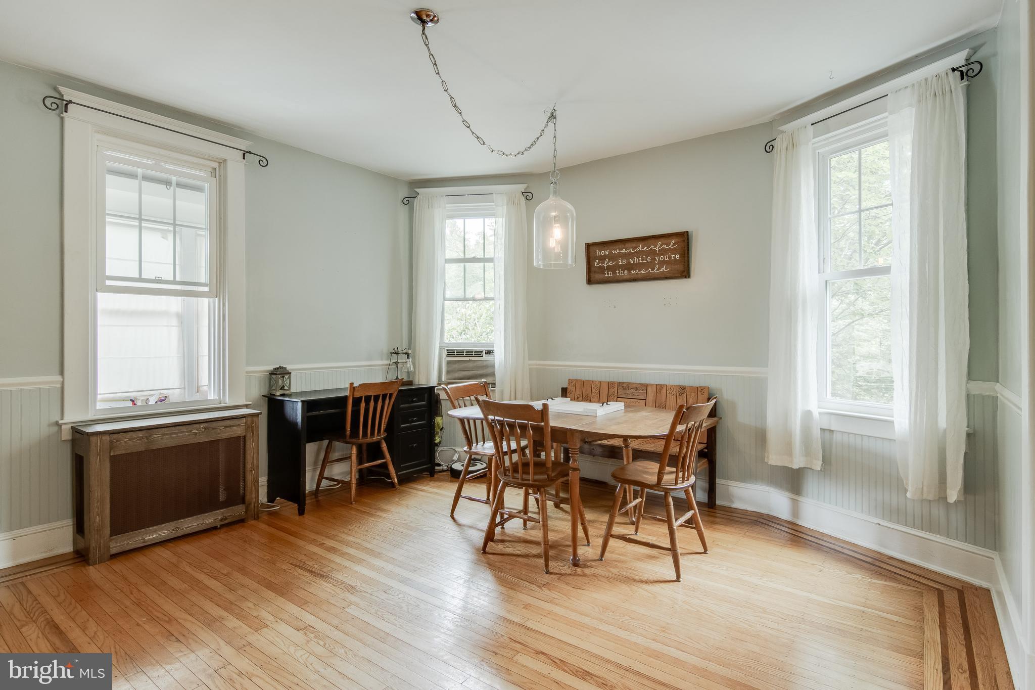 RADNOR WINSTON - Residential