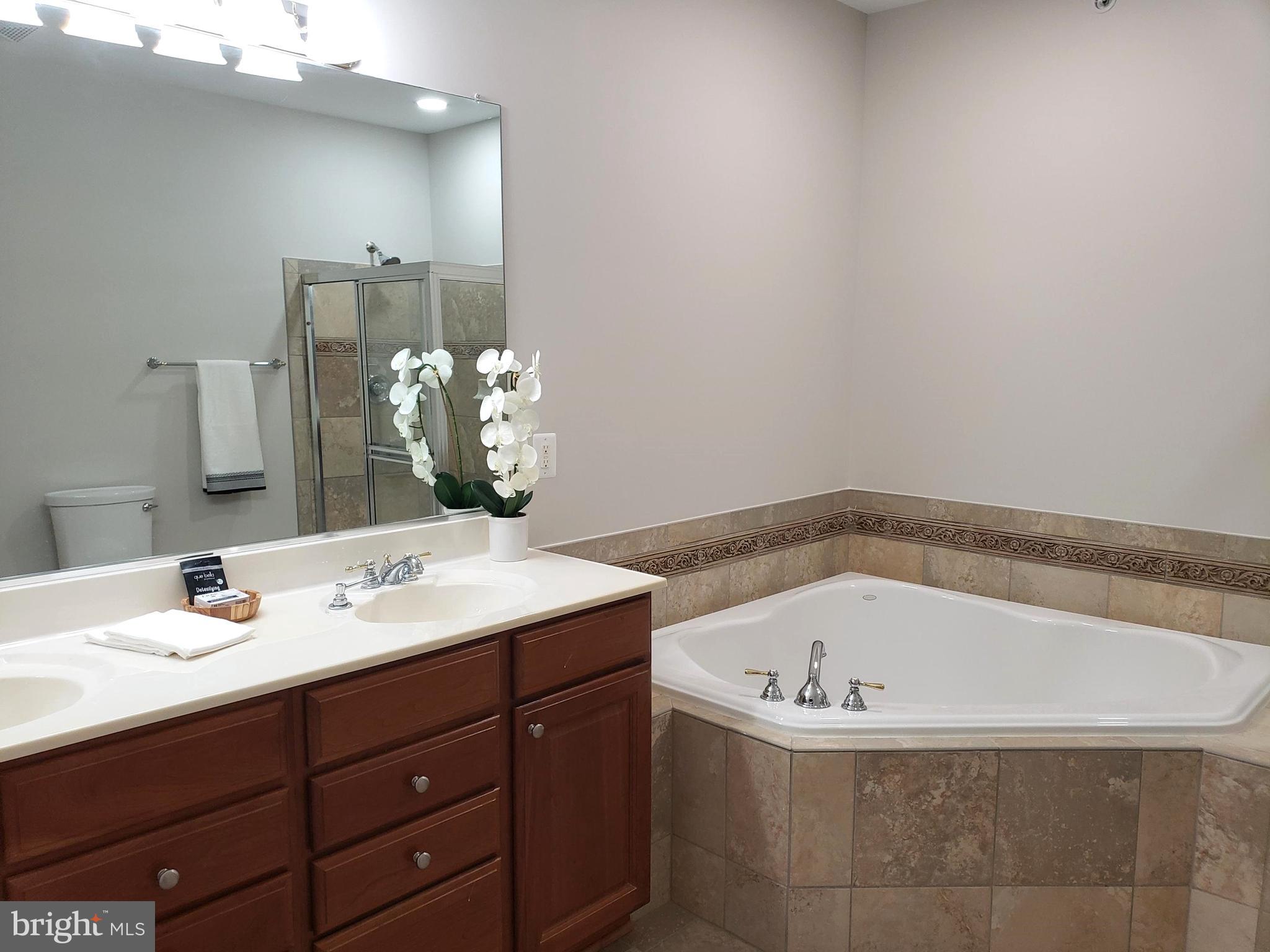 K HOVNANIAN FOUR SEASONS - Residential