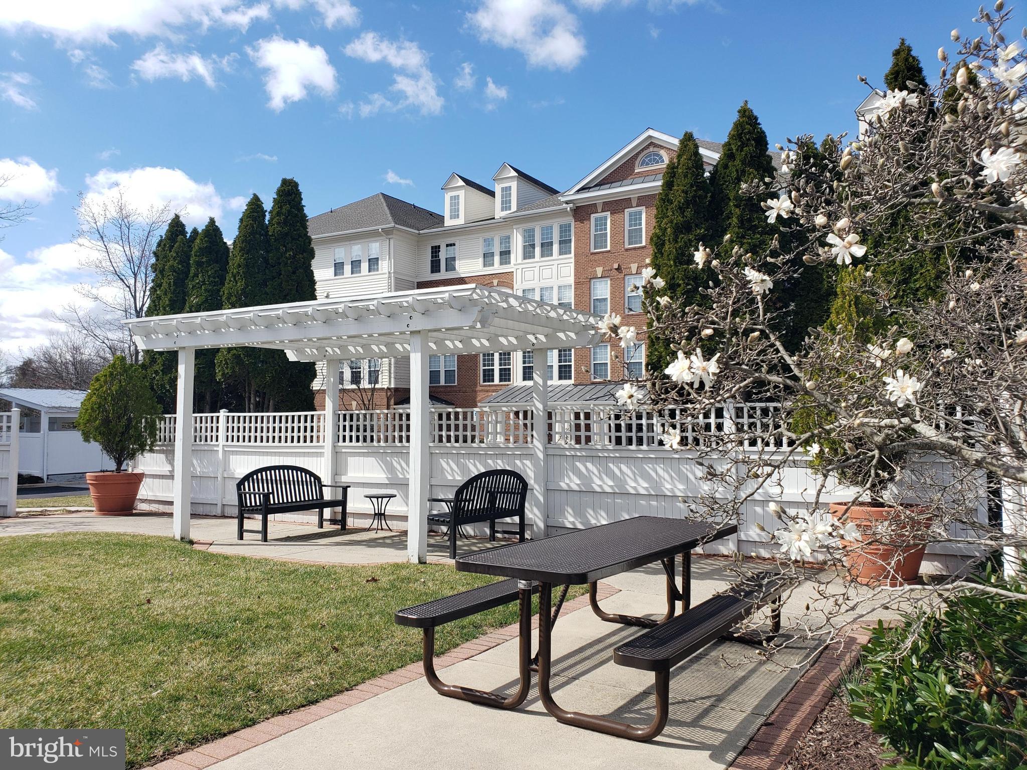 K HOVNANIAN FOUR SEASONS - Residential