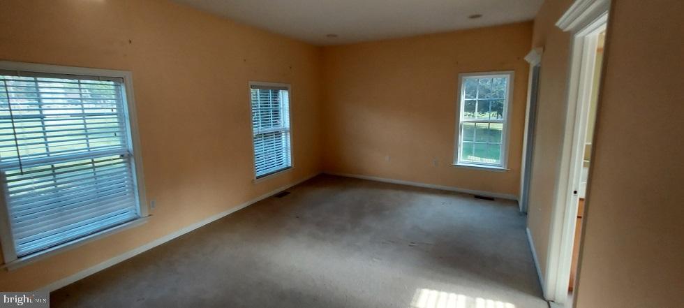 HENLEY HALL - Residential