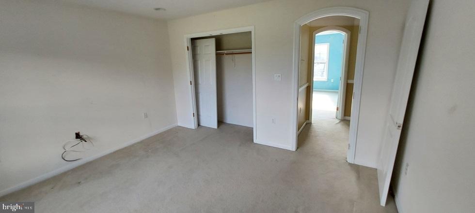 HENLEY HALL - Residential