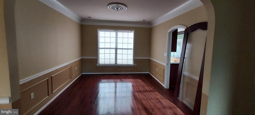 HENLEY HALL - Residential