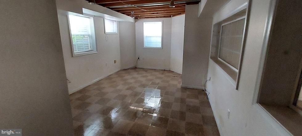 HENLEY HALL - Residential