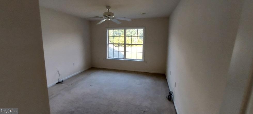 HENLEY HALL - Residential