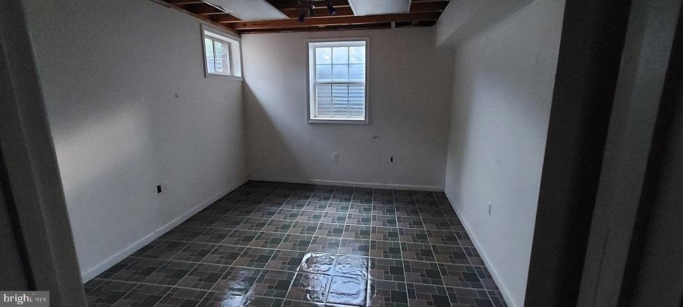 HENLEY HALL - Residential