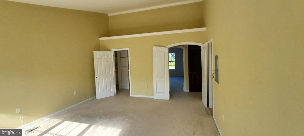 HENLEY HALL - Residential