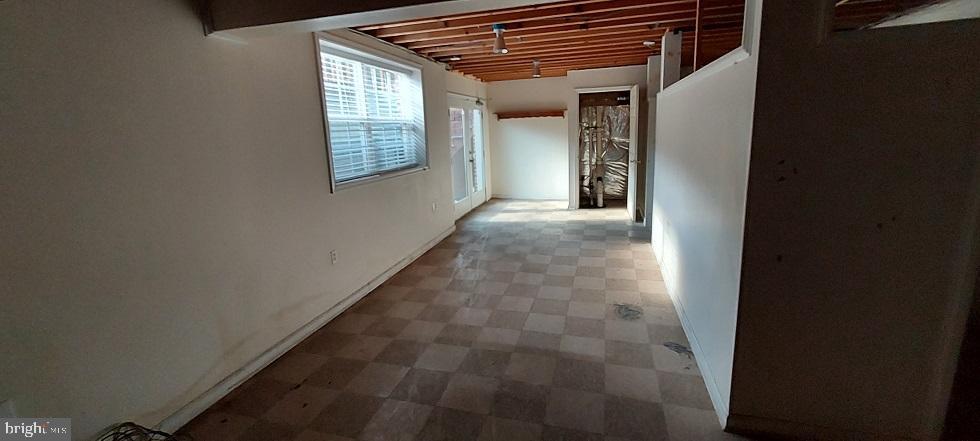 HENLEY HALL - Residential