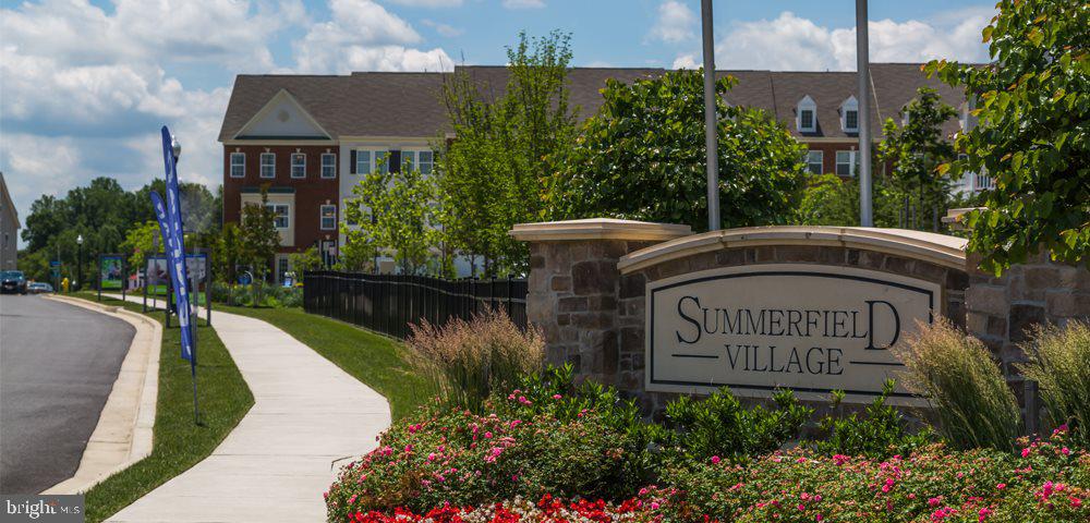 SUMMERFIELD VILLAGE - Residential