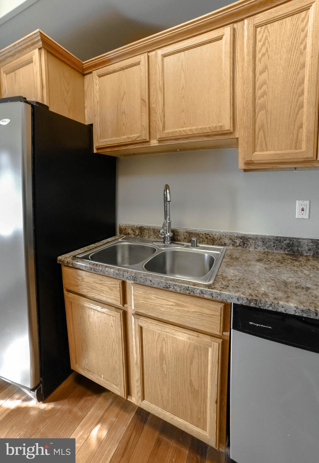 BRETON BAY ESTATES - Residential