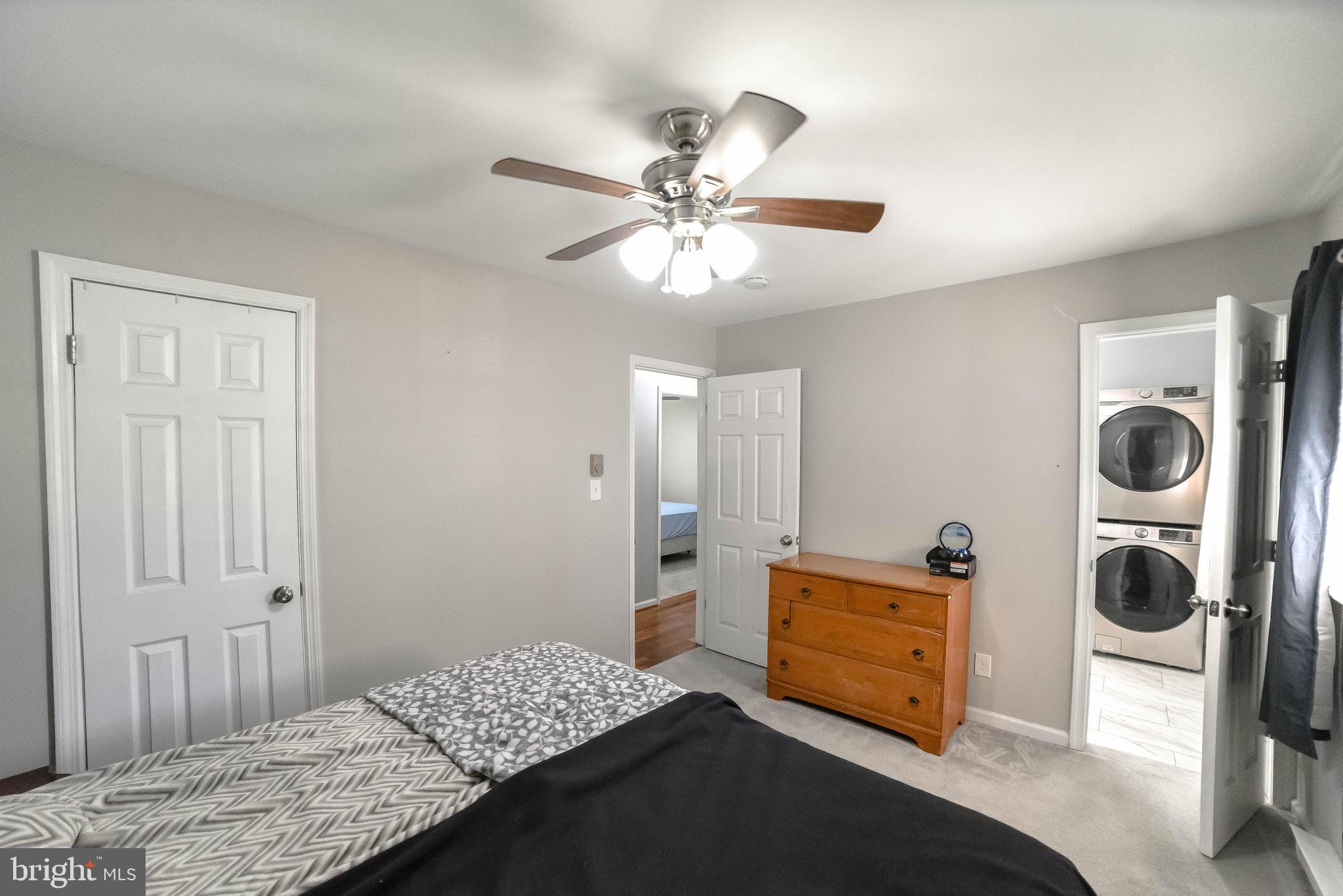 BRETON BAY ESTATES - Residential