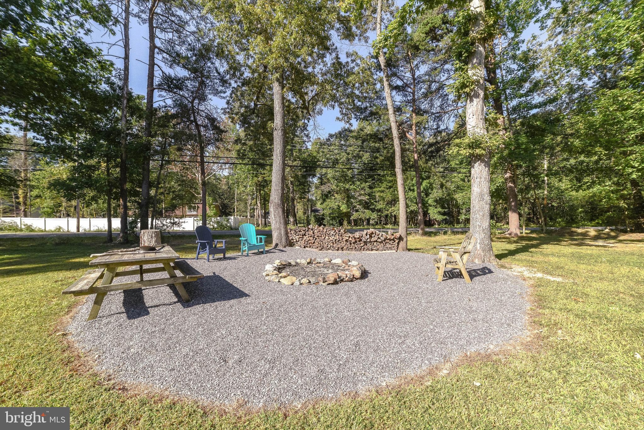 BRETON BAY ESTATES - Residential