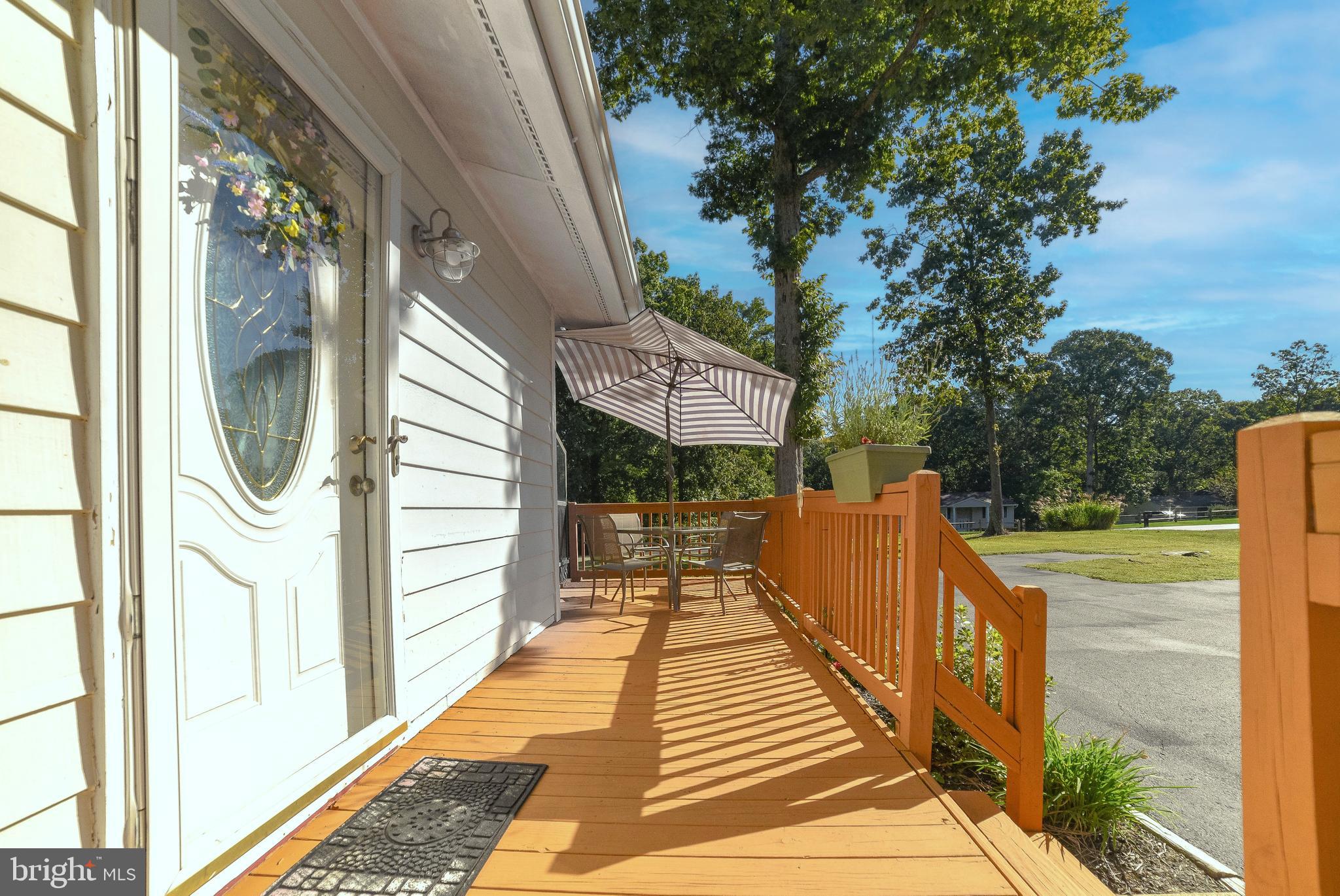 BRETON BAY ESTATES - Residential