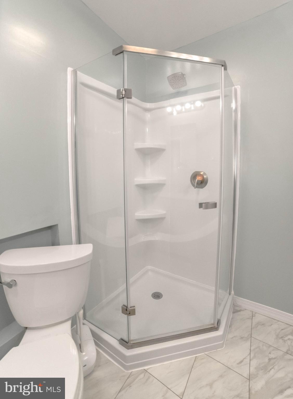 BRETON BAY ESTATES - Residential