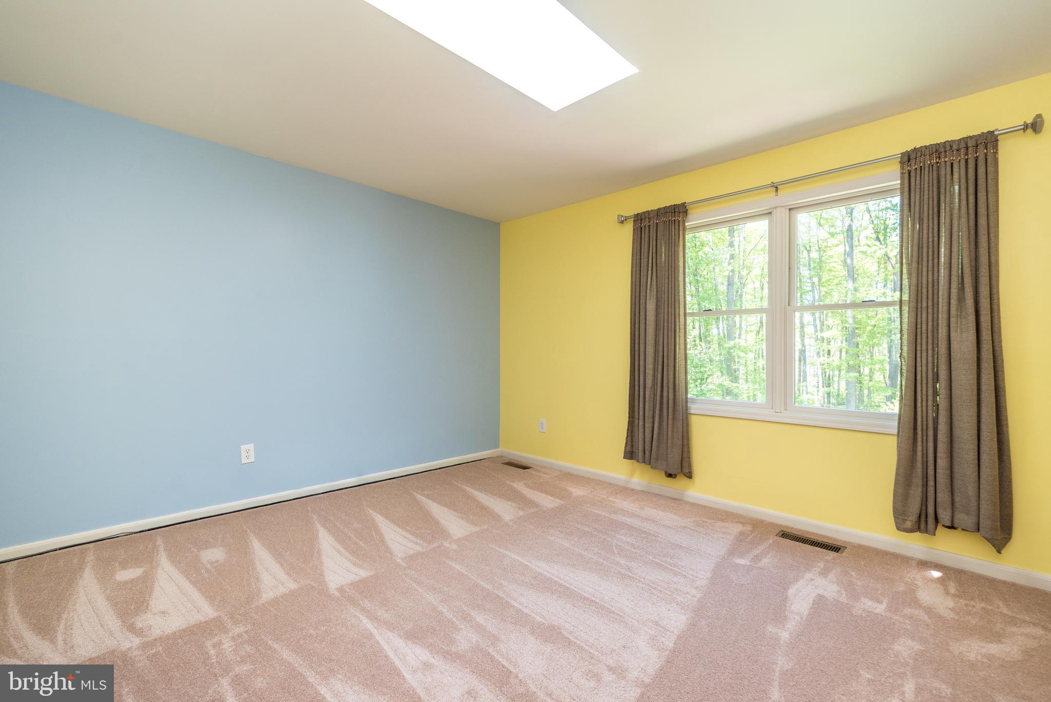 NON AVAILABLE - Residential
