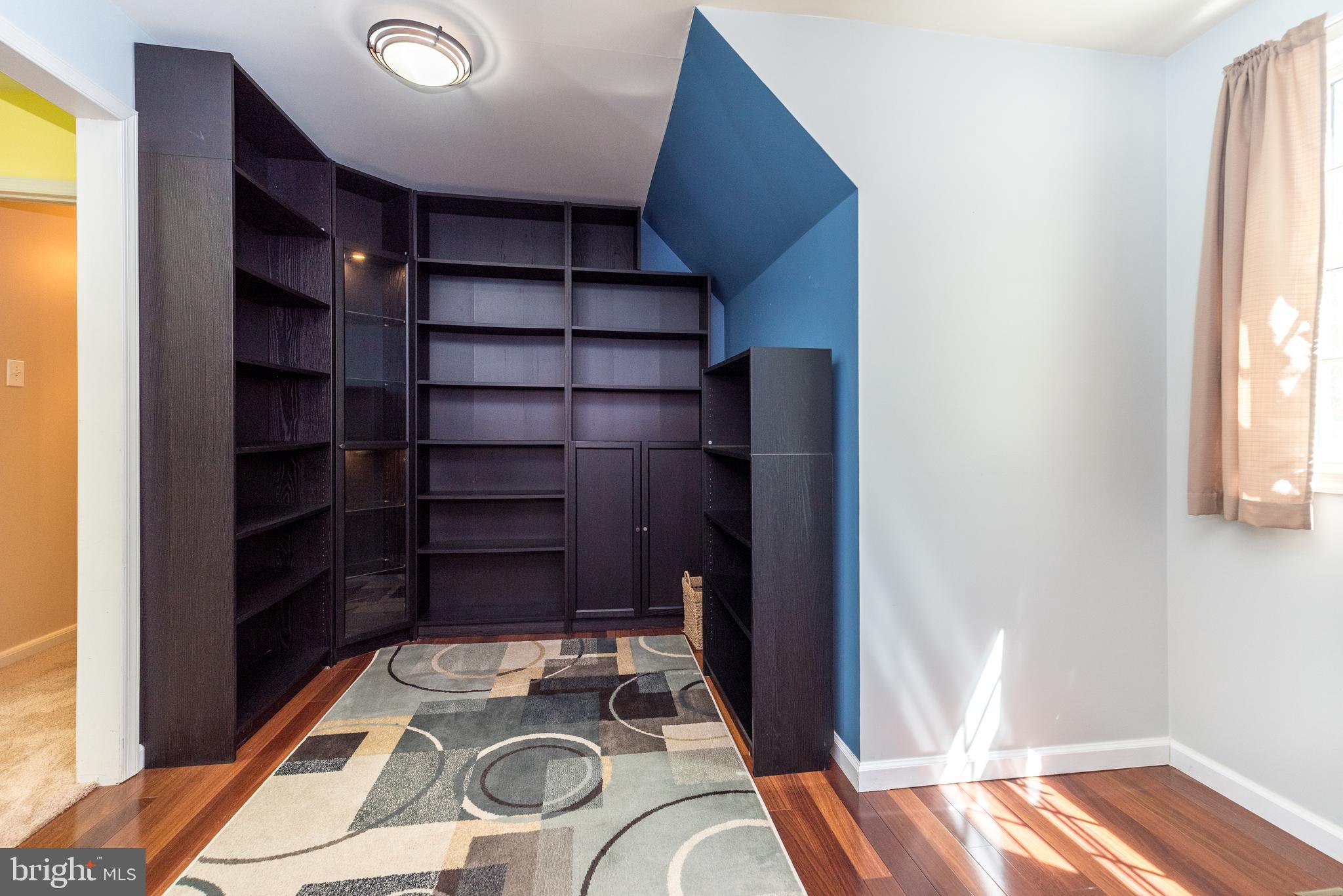NON AVAILABLE - Residential
