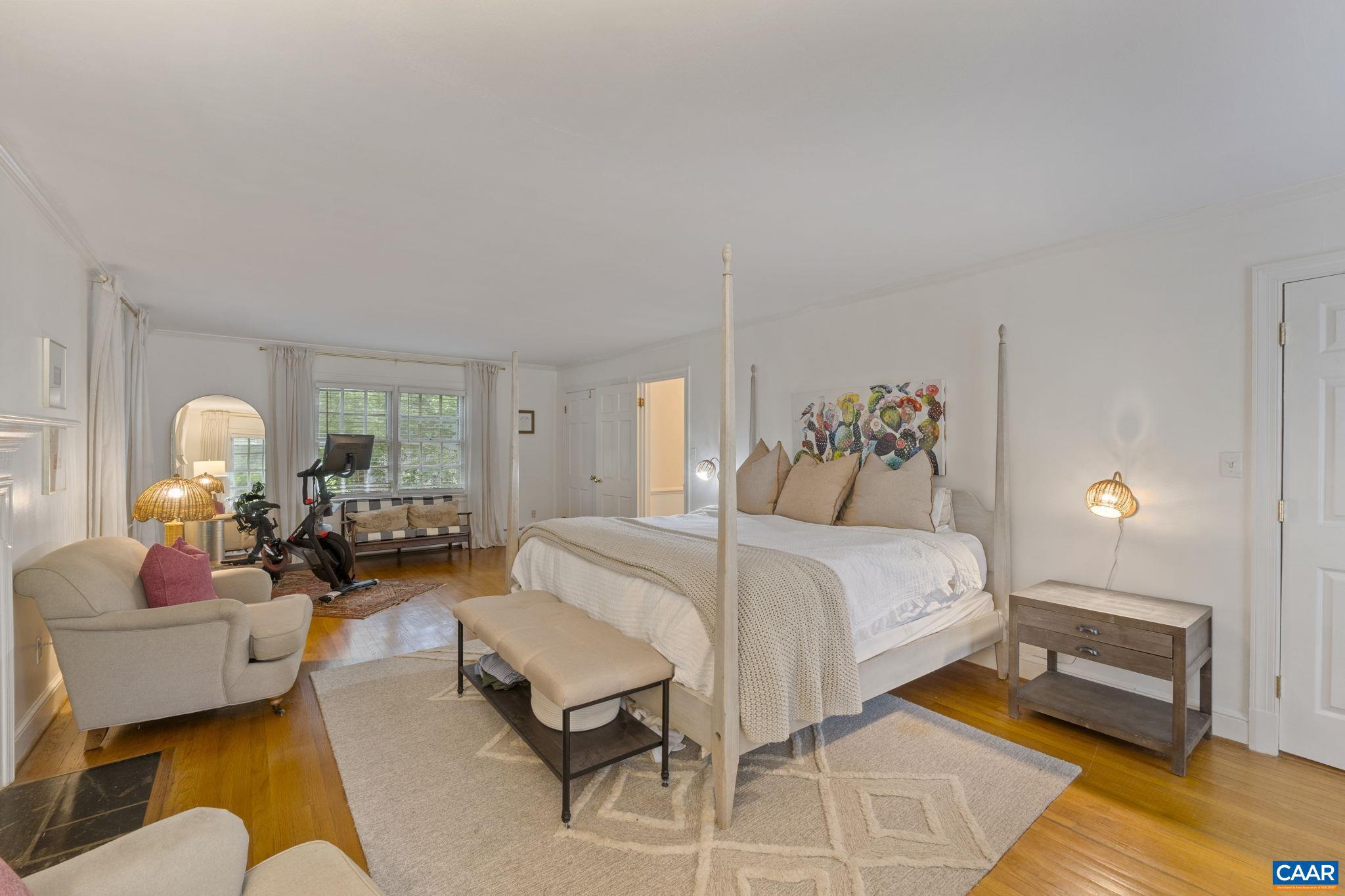 HESSIAN HILLS - Residential