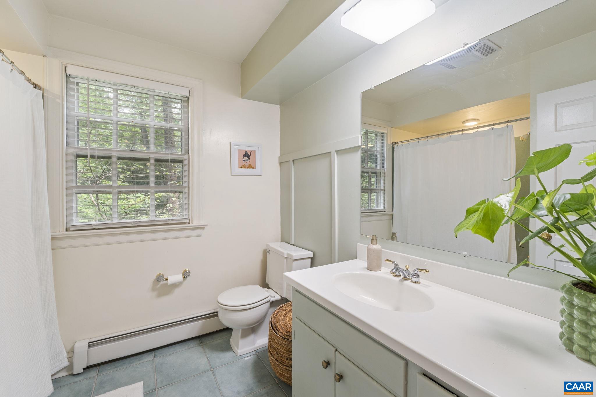 HESSIAN HILLS - Residential