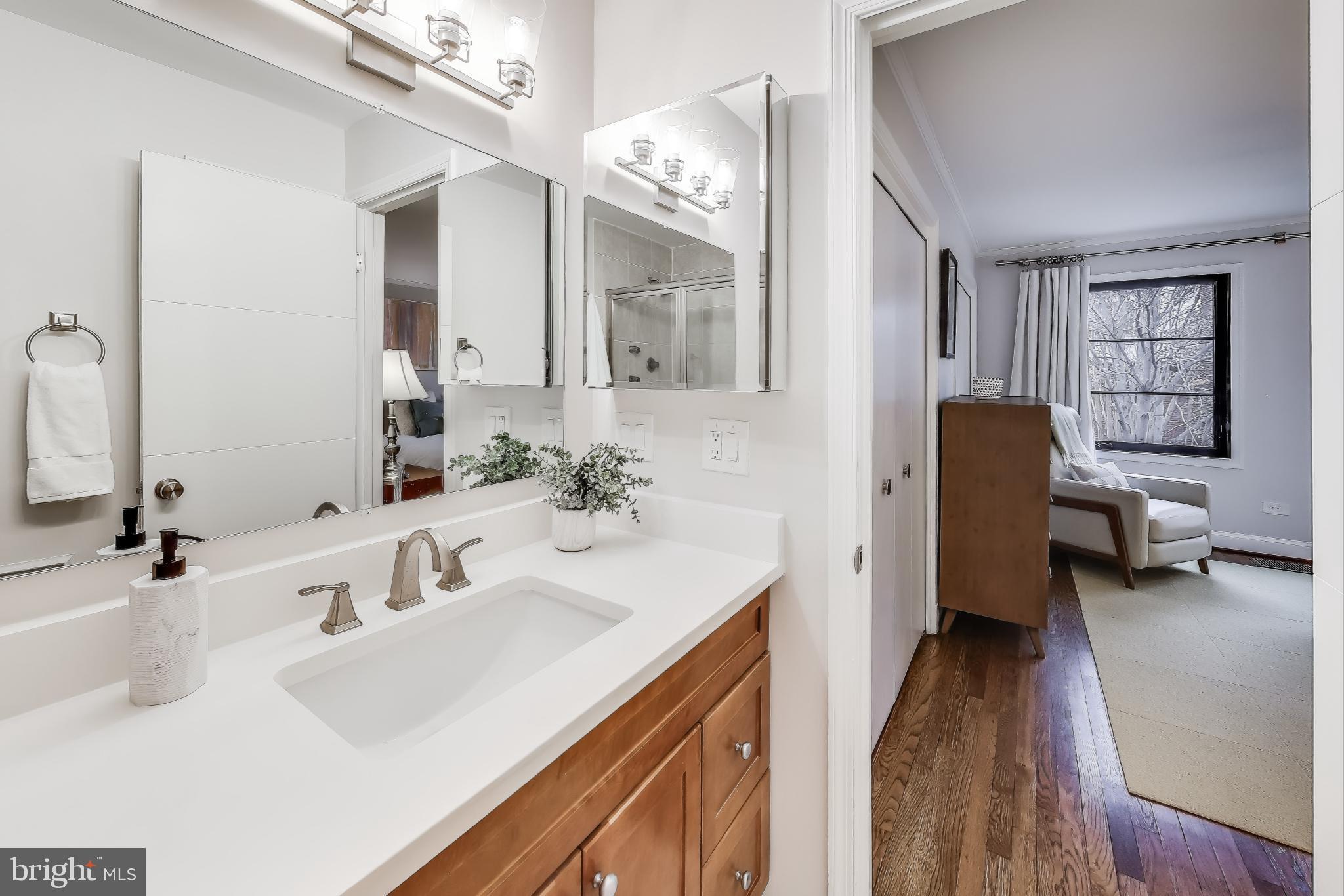 OLD TOWN - Residential Lease