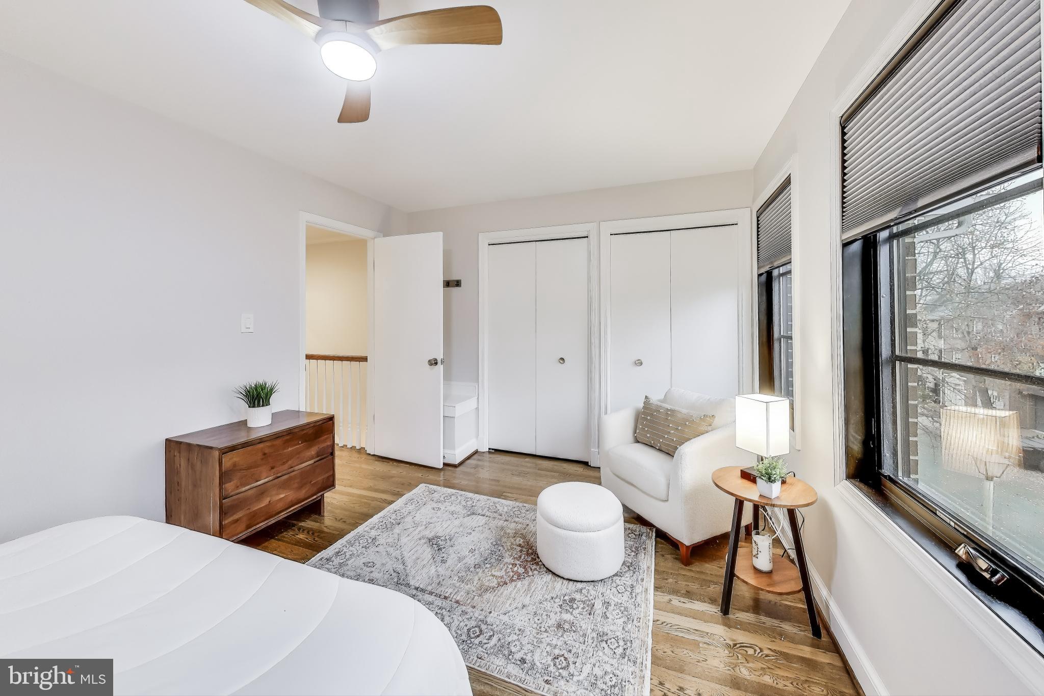 OLD TOWN - Residential Lease