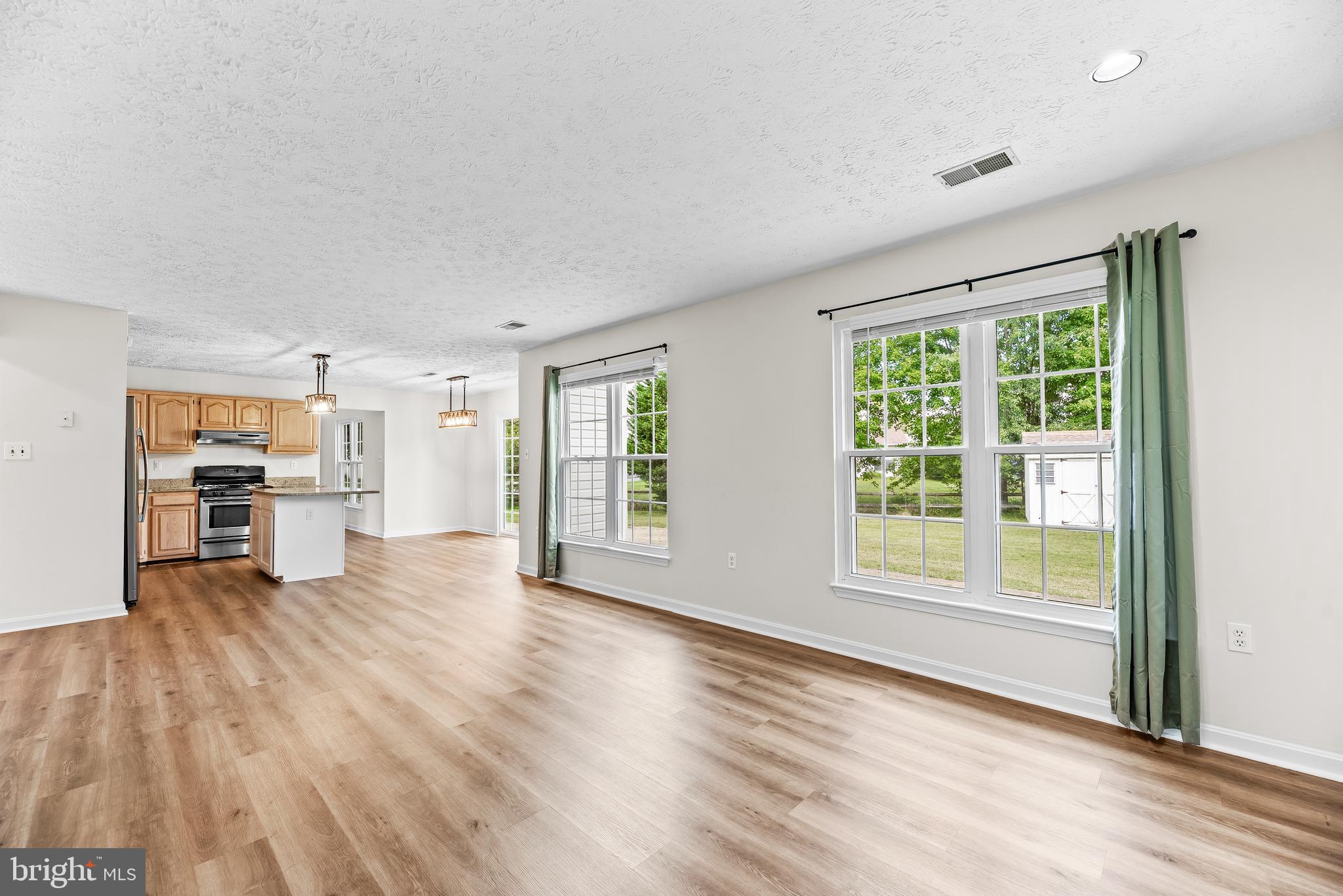 5802 OPALEYE COURT