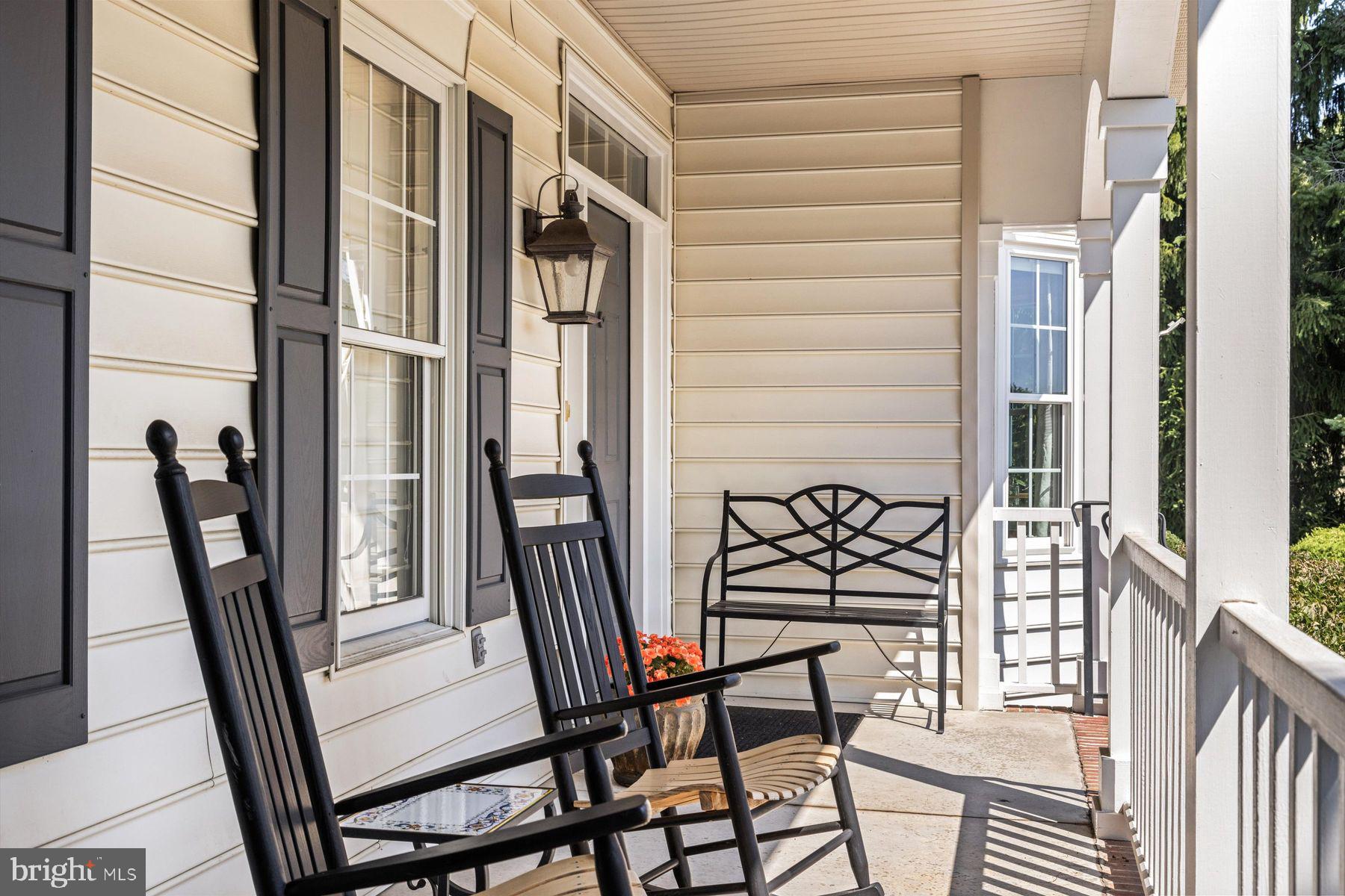 SEASONS - Residential