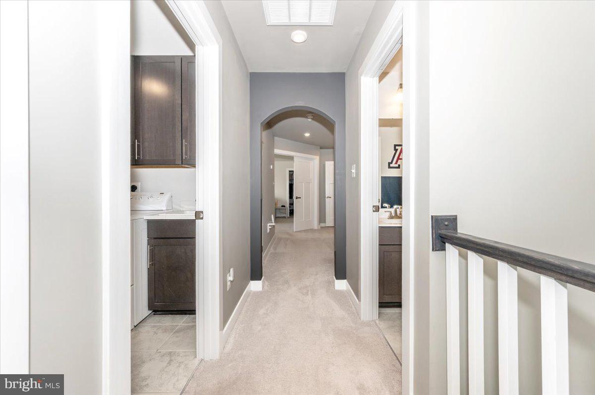 LAKE LINGANORE WOODRIDGE - Residential