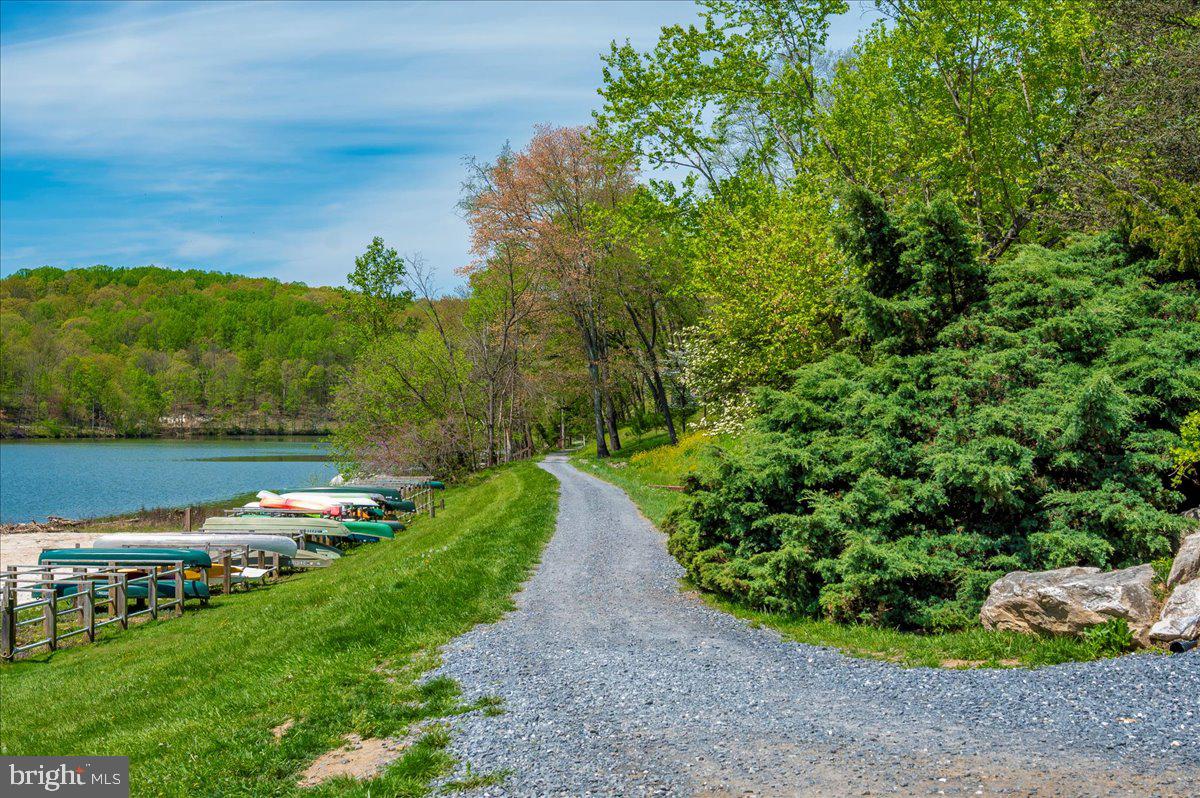 LAKE LINGANORE WOODRIDGE - Residential