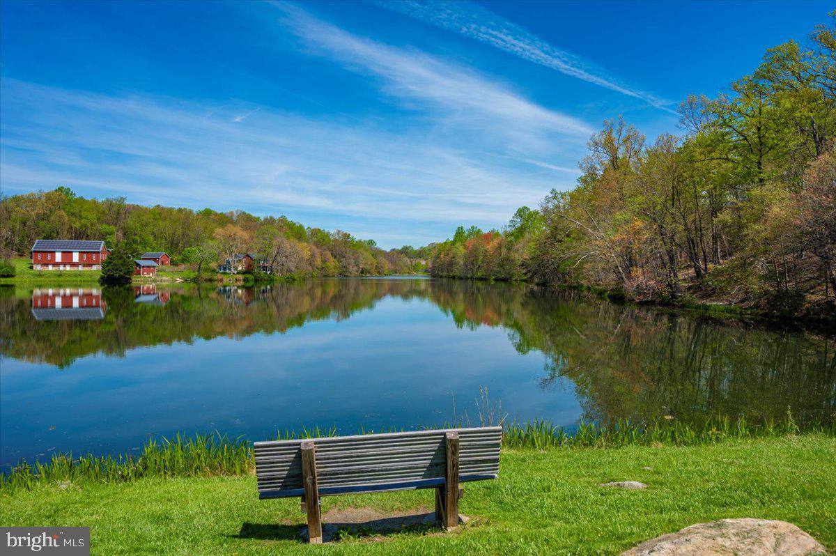 LAKE LINGANORE WOODRIDGE - Residential