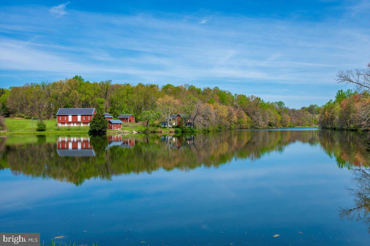 LAKE LINGANORE WOODRIDGE - Residential