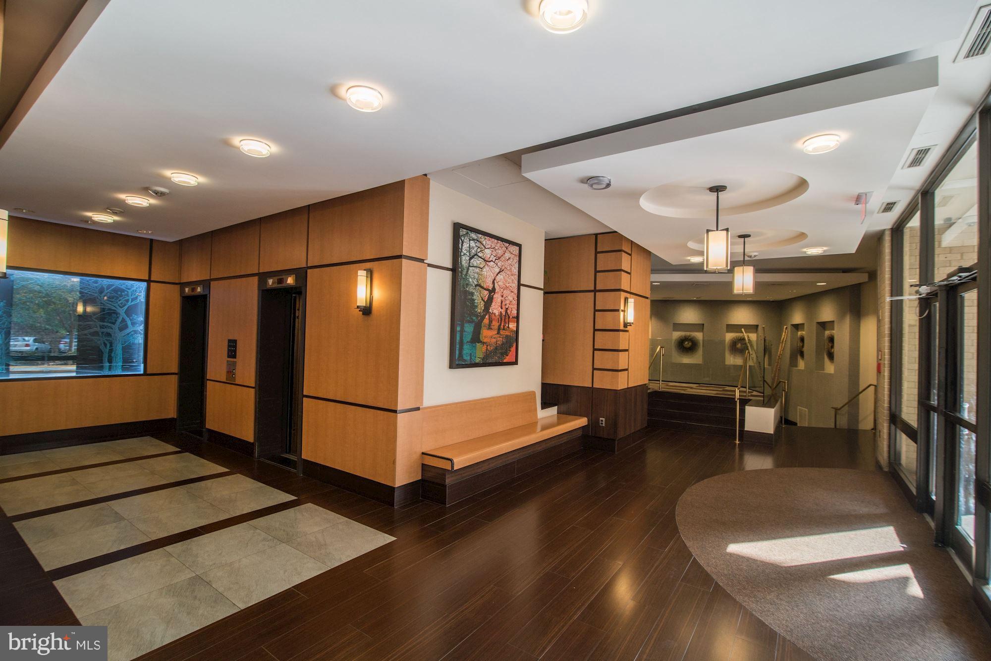 WATERGATE AT LANDMARK - Residential