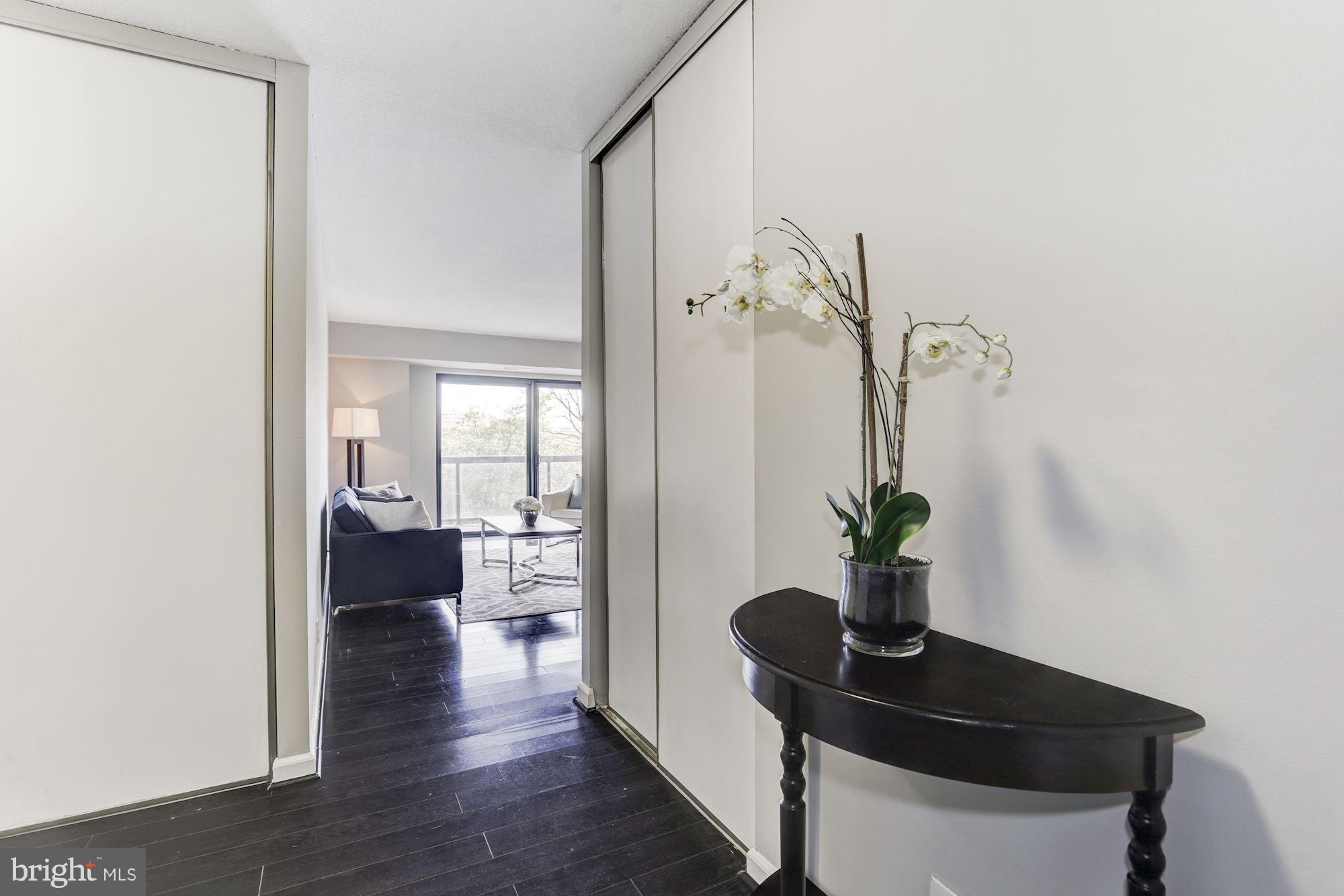 WATERGATE AT LANDMARK - Residential