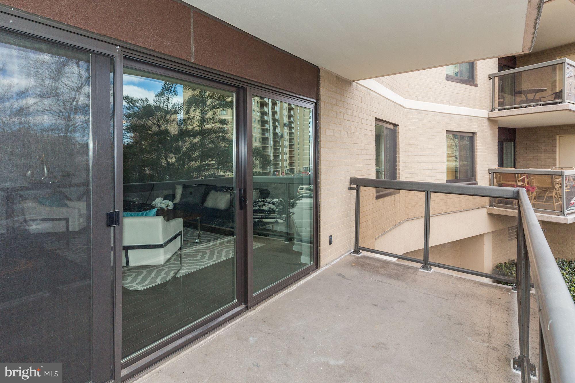 WATERGATE AT LANDMARK - Residential