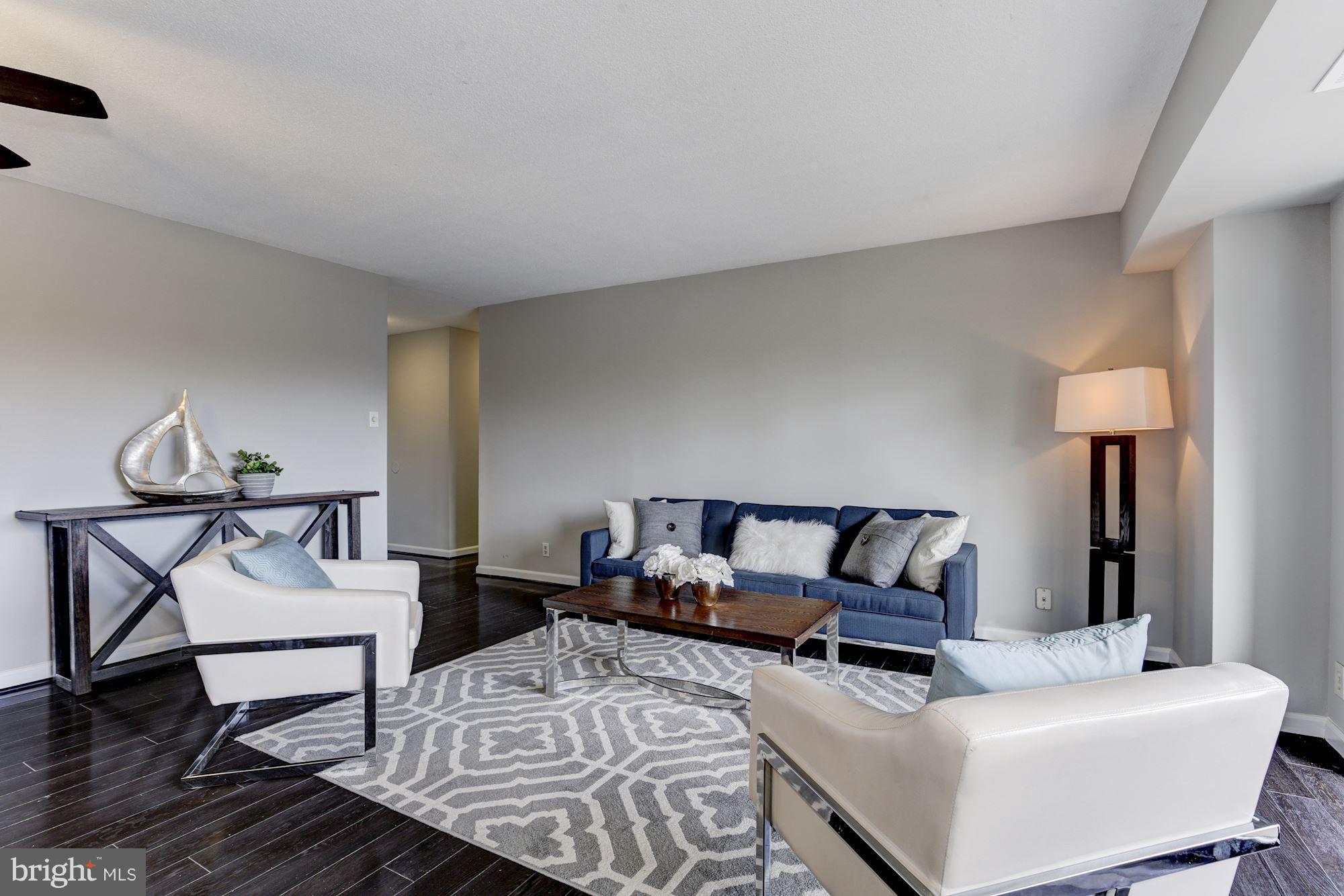 WATERGATE AT LANDMARK - Residential