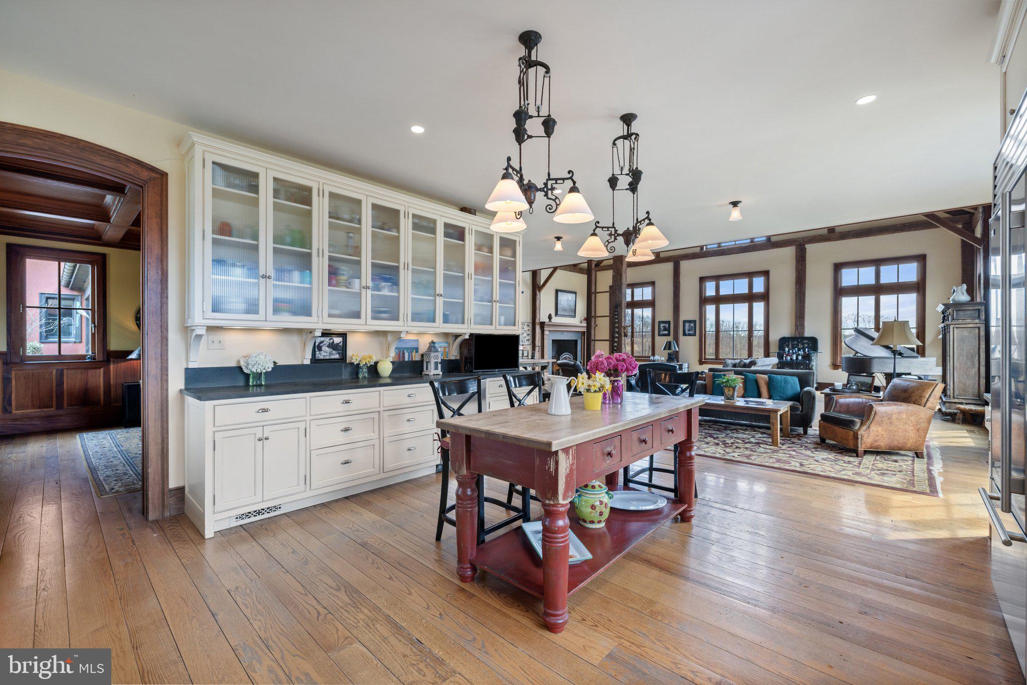 GREEN ACRES - Residential